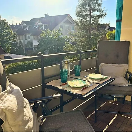 Neu Frisch Eingerichtet In Ruhiger Lage Apartment
