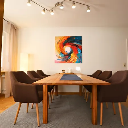Neu Frisch Eingerichtet In Ruhiger Lage Apartment